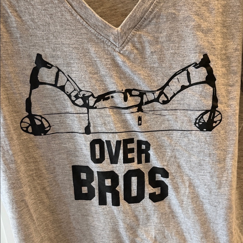 New! Bows over Bros Stitches Gray V-Neck Tee with Black Graphic